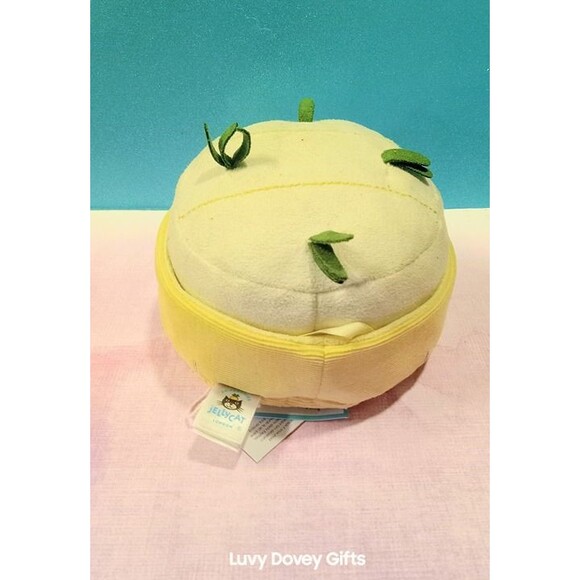 BNWT Jellycat Amuseables Camembert AUTHENTICITY GUARANTEED - Picture 3 of 3